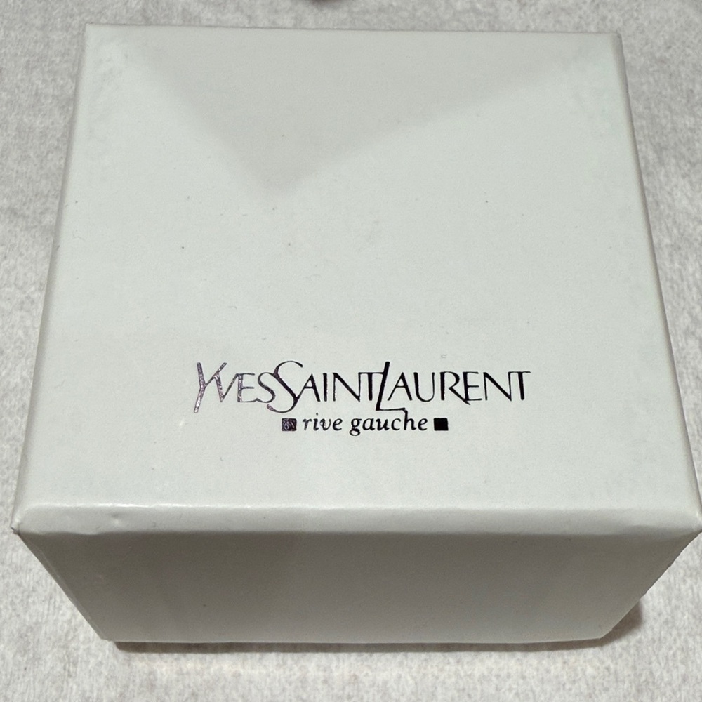 Saint Laurent Brown Heart Earrings - Picture 7 of 8